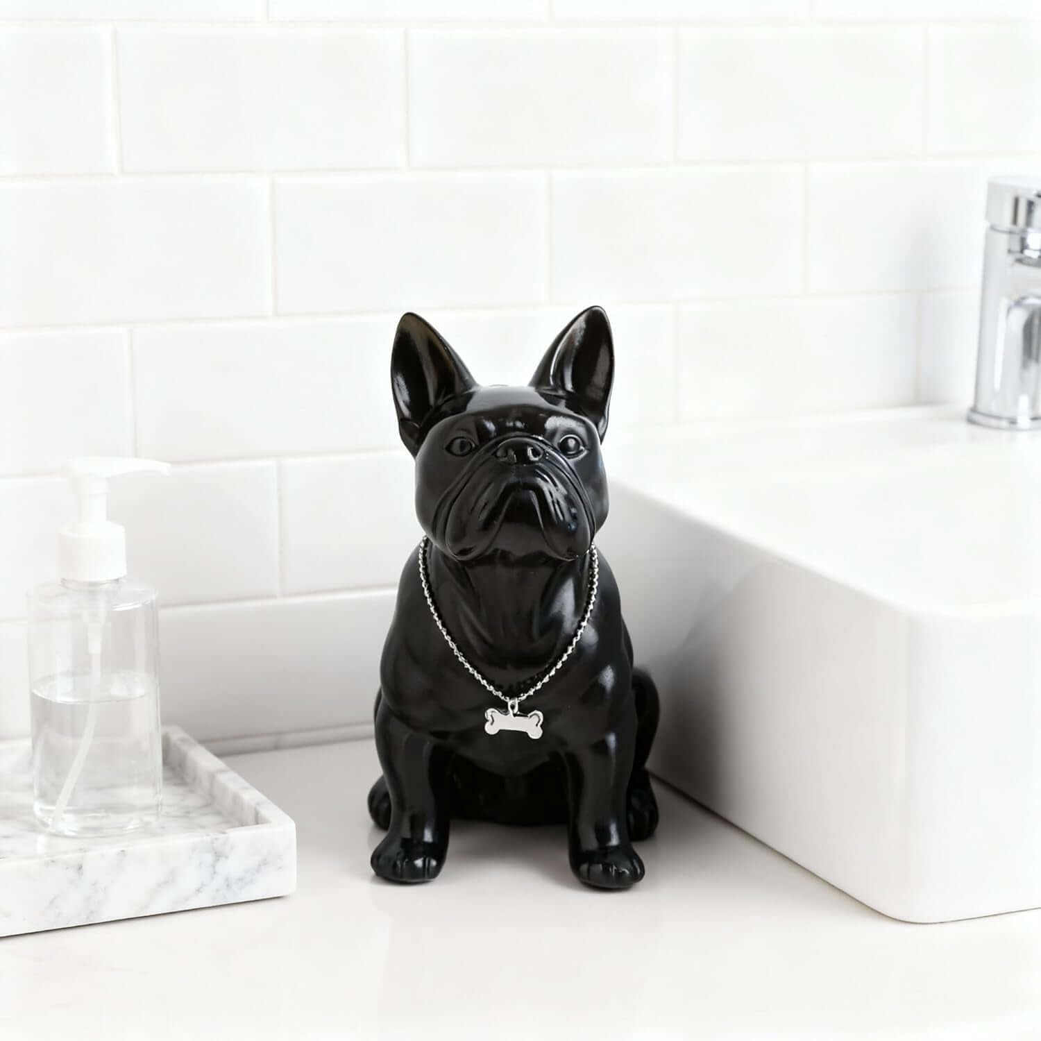 Black French Bulldog Statue,Pug Resin Sitting Dog Statue, English Bulldog Home Decoration Sculpture, Living Room Desktop Decoration, Modern Collection Art Dog Gift